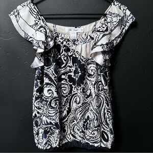 For Joseph blouse Size: M Color: Black/ white print 100% silk like New